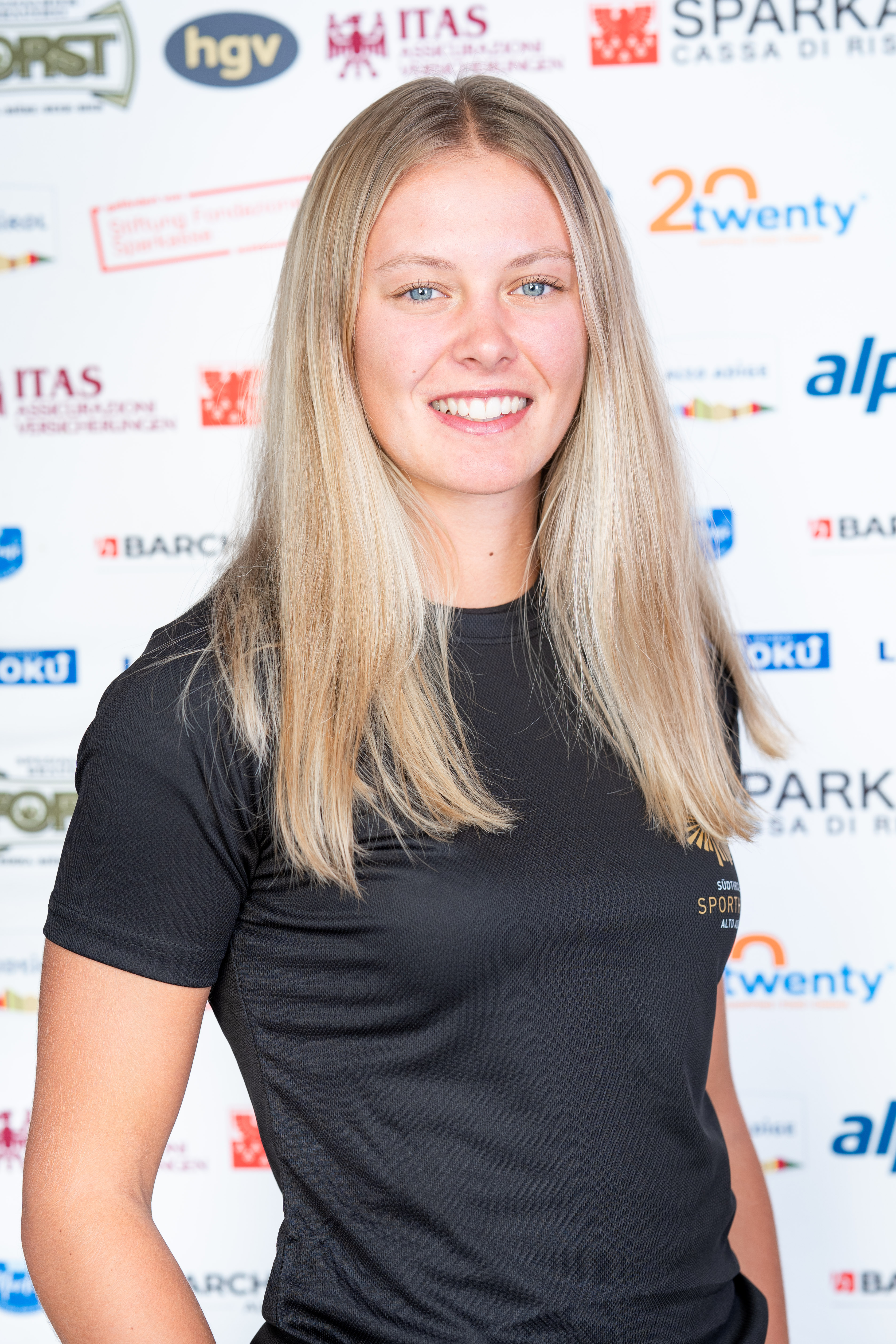 Schwitzer Emma