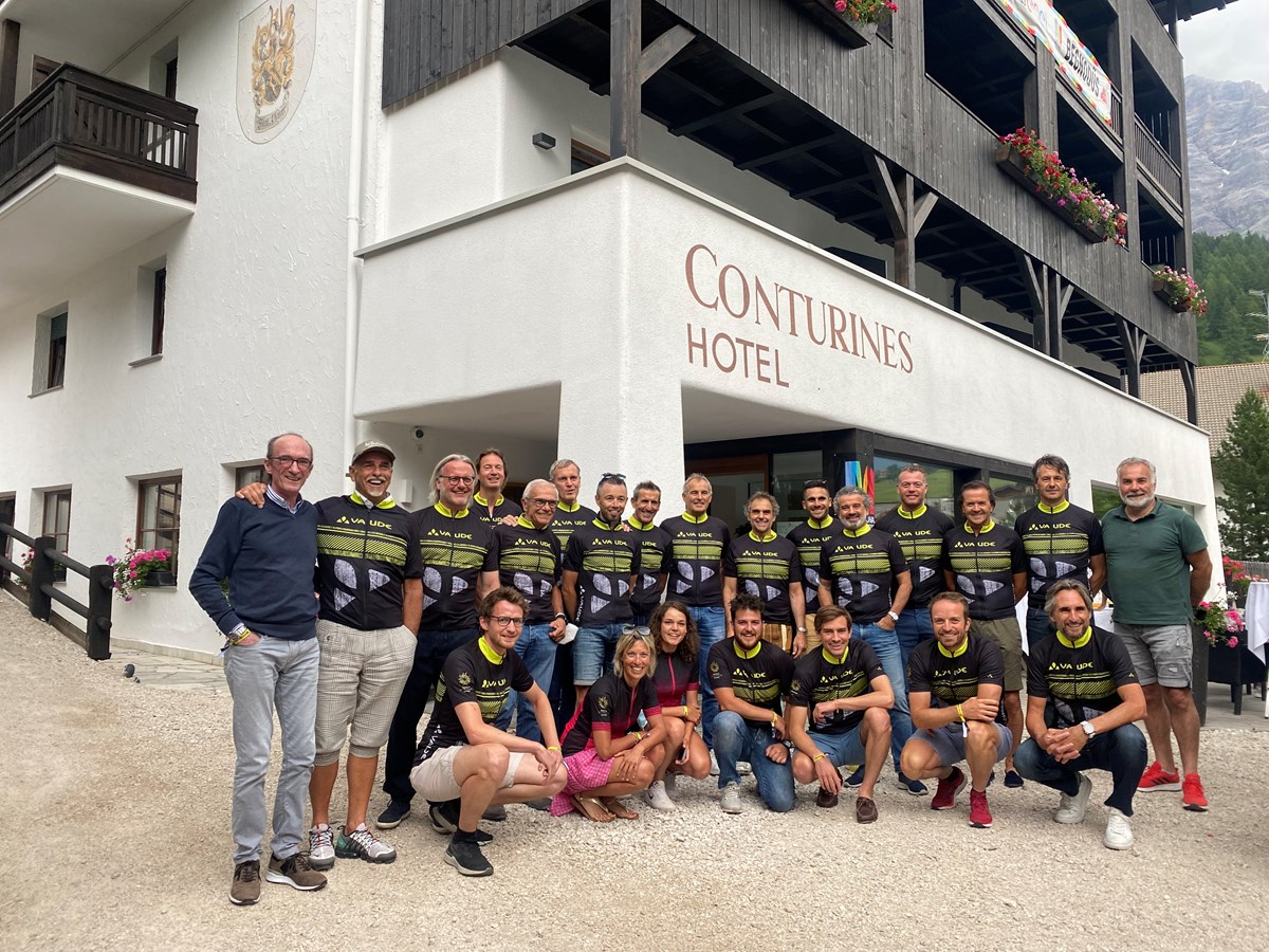 Il team Sporthilfe si è incontrato quest'anno alla vigilia della gara presso l'Hotel Conturines per la consegna dei pacchi gara e una cena tra amici